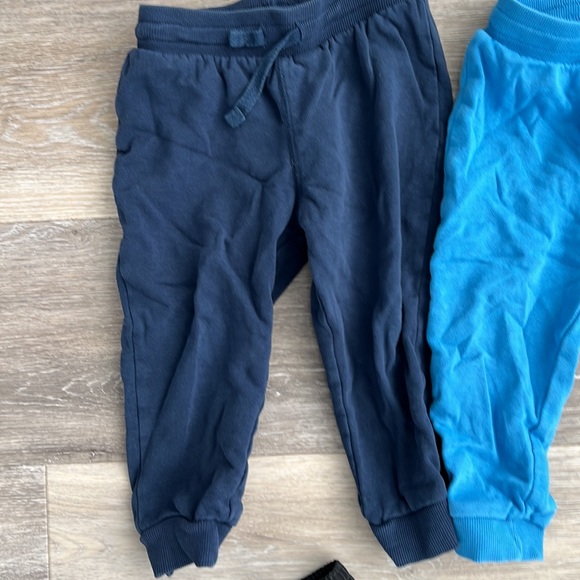 Lot of 6 boys pull on pants joggers and shorts size 12-18m - Picture 2 of 11